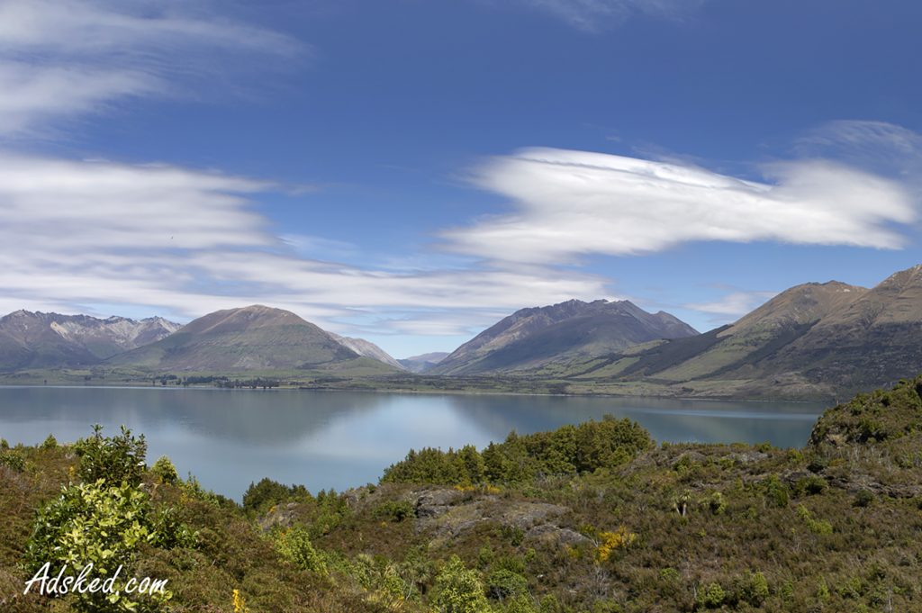 beautiful lake of New Zealand